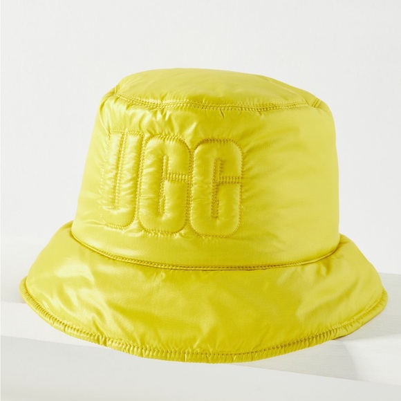 UGG Quilted Logo Bucket Hat - Picture 4 of 5